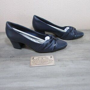 Easy Street Women's 7 Millie Block Heel Pumps Navy